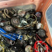 【まとめ売り】腕時計 懐中時計 時計 等 総重量約20kg 破損 欠品 動作不良 汚れ有り オールジャンク品_画像2