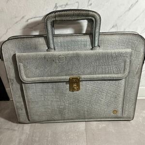 Valentino garavani ビジネスバッグ ブリーフケース レザー 鞄 グレー 中古現状品 汚れ傷有