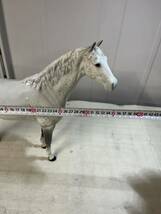 BESWICK ベスウィック 白馬 WHITE HORSE ホワイトホース 英国製 イングランド 馬 ホース 競走馬 置物 インテリア フィギュリン 陶器 現状品_画像7