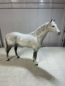 BESWICK ベスウィック 白馬 WHITE HORSE ホワイトホース 英国製 イングランド 馬 ホース 競走馬 置物 インテリア フィギュリン 陶器 現状品