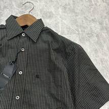 KK ＊ 未使用 日本製 '高級紳士服' BURBERRY LONDON バーバリー 半袖 チェック柄 ボタンシャツ sizeS メンズ 紳士服 トップス _画像3