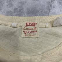 YY ■ 古着 '洗礼されたデザイン' LEVI'S リーバイス 半袖 COTTON プリント ポケット Tシャツ / カットソー sizeS メンズ 紳士服 トップス _画像5