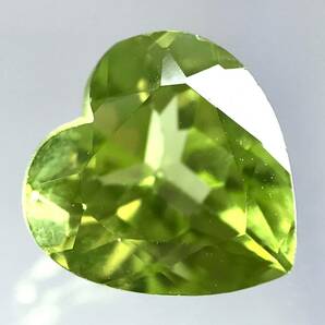 (天然ペリドット2.145ct)m 約7.9×8.1mm ルース 裸石 宝石 ジュエリー jewelry peridot iの画像1