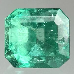 (天然エメラルド0.334ct)m 約4.1×3.7mmソーティング付 ルース 裸石 宝石 ジュエリーjewerly emerald K