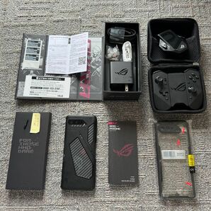 ASUS Rog phone 5（箱、付属品）エアロクーラー(本体のみ)Kunai3 ゲームパッド（コントローラーのみ）