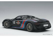 AUTO art 77929 1/18 ポルシェ 918 スパイダー バイザッハ・パッケージ (ブラック/マルティニ)_画像2