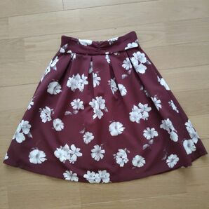 レディース　花柄　スカート