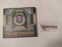 美品 CD TM NETWORK 「TRIBUTE ALBUM -40th CELEBRATION」 (オリジナルアクリルキーホルダー(Type.B)_画像1