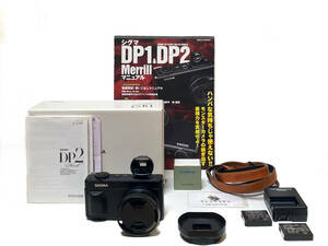 【防湿庫保管 美品】SIGMA シグマ デジタルカメラ DP2 Merrill FoveonX3 、Voigtlander40mmファインダー、ULYSSESストラップ他＋おまけ