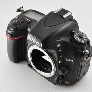 【美品】 Nikon ニコン D600 デジタル一眼レフカメラ ボディ元箱付き ＃94の画像3