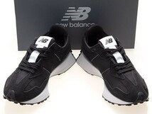 新品/NEW BALANCE/ニューバランス/MS327CBW/メンズ・レディースサイズ/BLACK/WHITE/ブラック/ホワイト/黒/白/ワイズD/24.0cm_画像1