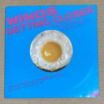 ポール・マッカートニー &ウイングス/WINGS/GETTING CLOSER/SPIN IT ON/アナログ7インチレコード/日本盤_画像1