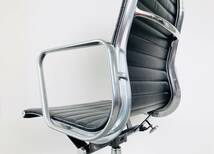 Hermanmiller ハーマンミラー　Eames Aluminum Group Executive Chair/イームズ アルミナムグループ エグゼクティブチェア_画像7