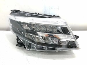 トヨタ ルーミー カスタム M900A/M910A 後期 純正 ヘッドランプ 右 LED STANLEY W6242 刻印A5（90A-46ｍ）