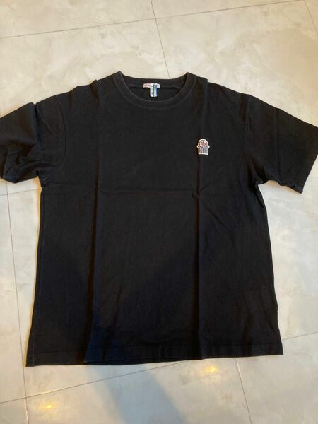 サイズL】モンクレール Tシャツ MONCLER 半袖　ブラック　黒