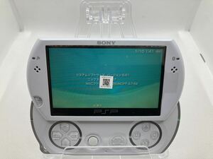 液晶新品　美品　PSPgoホワイト　SONY ソニー プレイステーションポータブル 