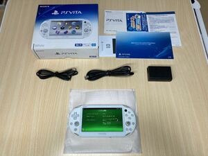 PlayStation Vita （PCH-2000シリーズ） Wi-Fiモデル ホワイト PCH-2000ZA12