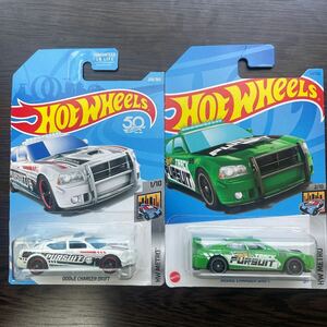 新品未開封 ホットウィール ダッジ チャージャー 2台セット Hot Wheels Dodge Charger Drift HW Merto