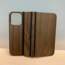 y051415m wooday tokyo iPhone 13 Pro 木製 ウッド 手帳型 ケース ウォールナット 財布型 サイドマグネット式 カード収納 スタンド機能_画像1