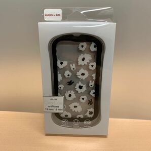 y051427m グルマンディーズ リサとガスパール iPhone13 mini / 12 mini ハイブリッドクリアケース 花柄