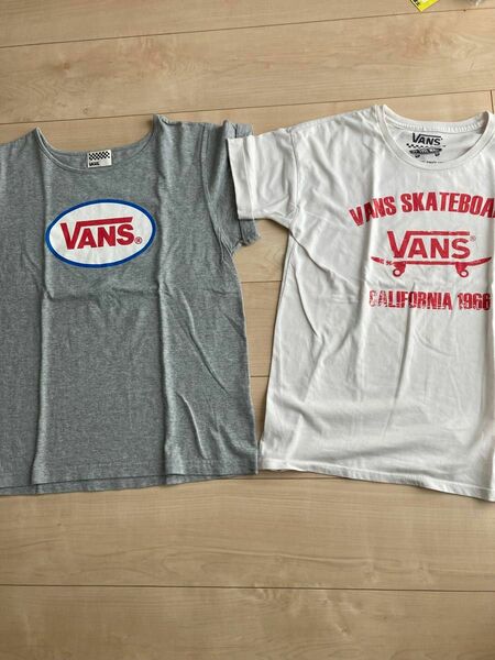 vans レディース　コラボTシャツ2枚セット