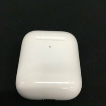 Apple AirPods 第2世代 A2032 / A2031 / A1938 通電〇 ペアリング解除済み【CEAM7039】_画像1