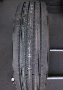 T1938　スペア外し 未走行 1本のみ! 275/80R22.5 151/148J Dunlop SP330 夏Tires たて溝 275/80-22.5 275/80/22.5 TB