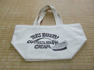 ■未使用に近い ハワイ現地2022年購入！ハワイ料理店『TED'S Bakery』ロゴ入り 綿製 トートバッグ 20×20×マチ18cm(持ち手含まず)