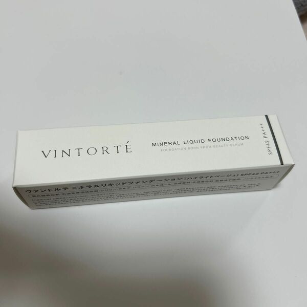 ヴァントルテ VINTORTE ミネラルリキッドファンデーション ナチュラル