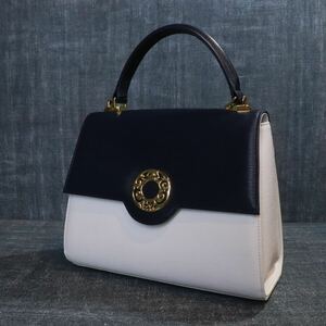 1 jpy start is na emo libai color white navy HANAE MORI one steering wheel Gold metal fittings handbag original leather 1 start 