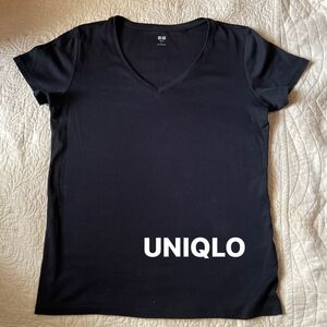 UNIQLO ＶネックTシャツ　レディース　L