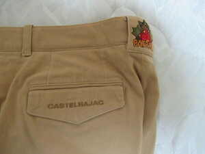 CASTELBAJAC Castelbajac character & brand embroidery 2 tuck pants corporation Leica made in Japan have on number of times little. 