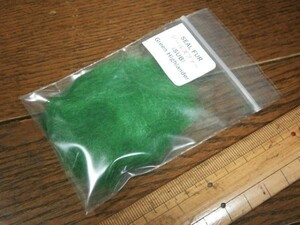 * fly tying * material / seal z* fur * seal (SUB). color green Highlander 