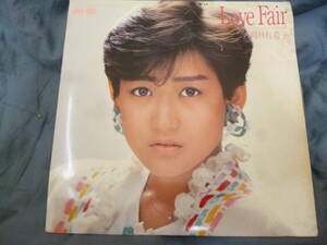 B面楽曲提供は、竹内まりや＆杉真理　EPレコード　岡田有希子「LOVE FAIR」