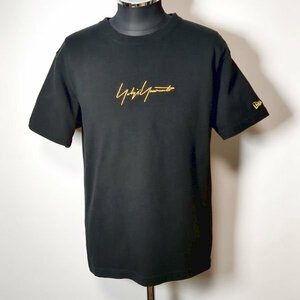 ヨウジヤマモト ニューエラ シグネチャーロゴ Tシャツ 3 M ブラック ゴールド 金ロゴ 刺繍 Yohji Yamamoto NEW ERA