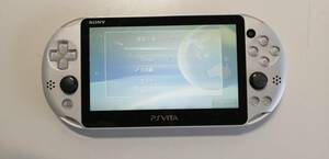 PS VITA body ( silver )PCH-2000+ memory card 8GB the first period .( free shipping )