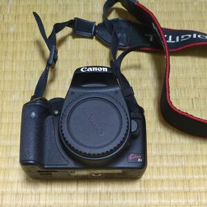 Canon EOS Kiss X3 一眼レフカメラボディー+レンズ付き中古品（動作済みでシャッター回数不明です）有効画素数1550