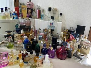  brand perfume great number equipped Gucci Chanel etc. other summarize set together set sale Junk 
