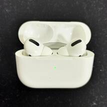 【F-15012】1円～ Apple AirPods Pro第一世代 MWP22JA 使用感あり 充電器欠品 通電確認済 アップル ワイヤレスイヤホン_画像7