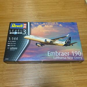 未組み立てキット！　ドイツレベル1/144 Embraer190