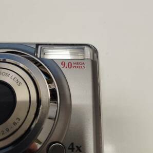 【B-13735】1円スタート FUJIFILM フジフィルム FinePix A900 デジタルカメラ デジカメ シルバー色 中古品 通電確認のみ済の画像2