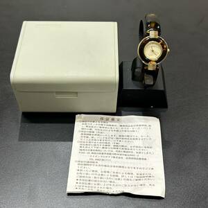 【MYT-4191】1円スタート AVON エイボン べっ甲柄 鼈甲 レディース クオーツ式時計 電池切れ ジャンク 箱 取説付 長期保管品 現状品