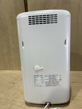 【１３－３８】SHARP シャープ 冷風・衣類乾燥除湿機 プラズマクラスター 除湿器 CM-J100-W 2021年製 説明書有 シールベタ付き有 中古品_画像7