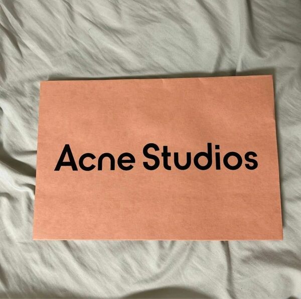 Acne Studios 紙袋