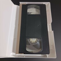 EIREI Red Boots VHS ビデオ 中古 88min 希少 入手困難 激かわ 中華美人 アイドルイメージ ちるちる ぷりぷり 匿名無料配送_画像3