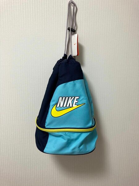 新品未使用　NIKEプールバック　13L