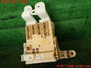 2UPJ-14266742]ハリアー(ASU65W)ヒューズボックス2 中古