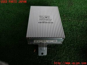 2UPJ-15826525]ランクルシグナス(UZJ100W)アンプ 中古