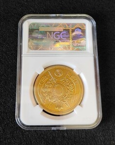 # NGCs Rav in the case modern times money old 20 jpy gold coin Meiji 25 year through . old coin antique two 10 jpy gold coin Meiji two 10 . year 