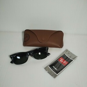 Ray-Ban